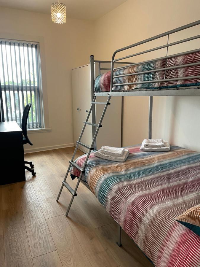 Apartment Lovely 2 Bed Apartment, Arnold Town Centre.